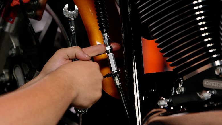 motorcycle maintenance(图11)